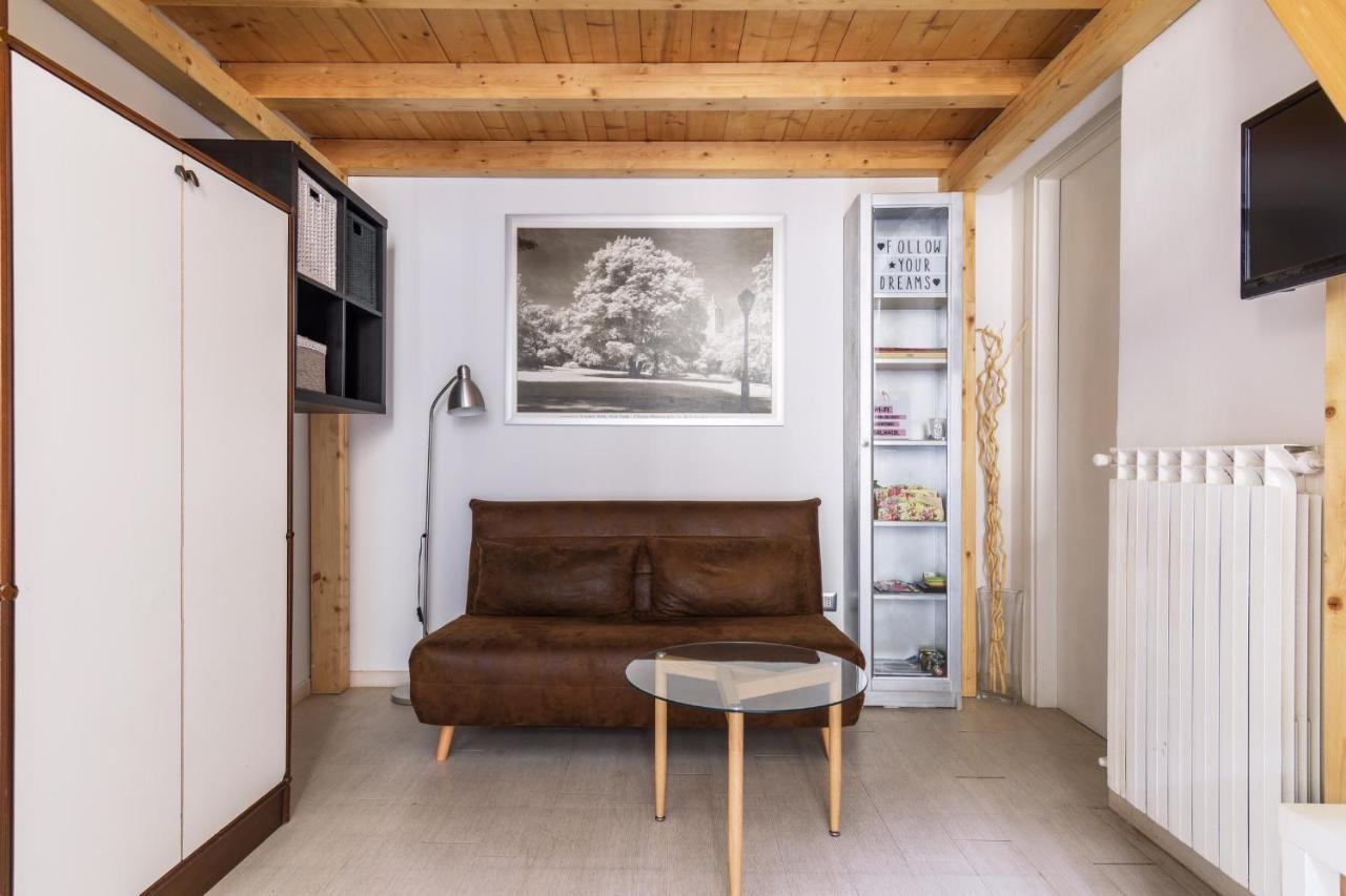 Charming Nest In The Heart Of Milano-Isola Appartement Buitenkant foto